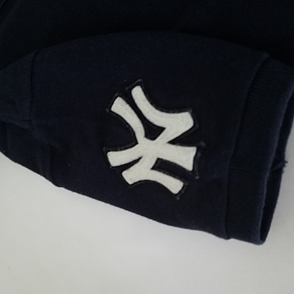 Polo by Ralph Lauren Yankees Polo Shirt - Picture 3 of 4